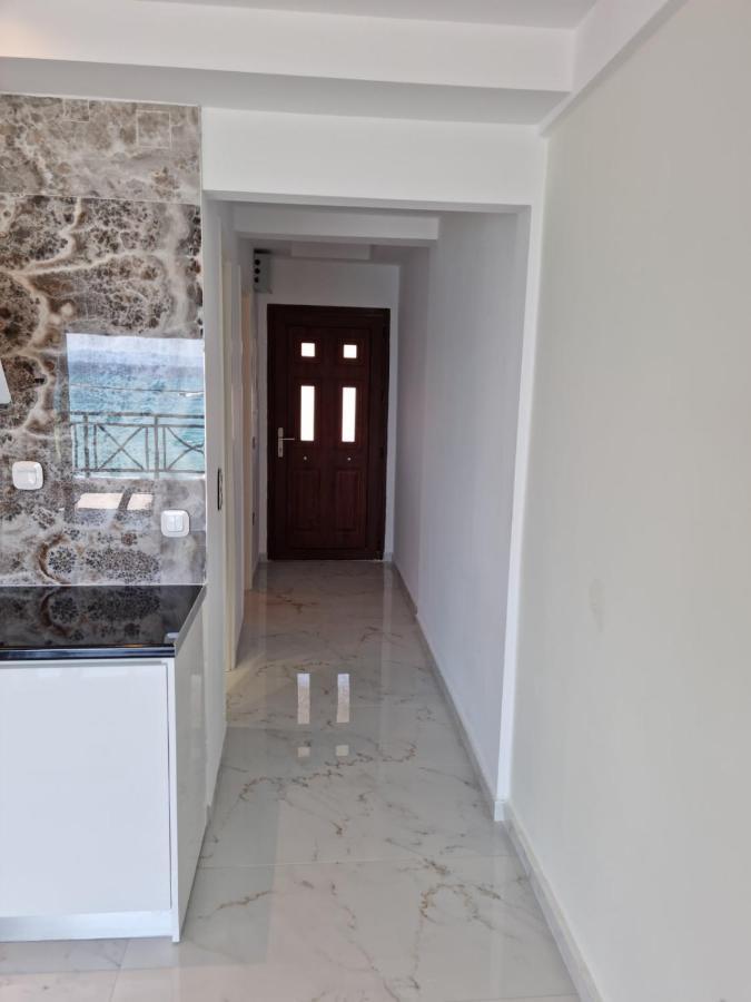Lux Suite Sea Front Avra Pefkochori Exterior foto